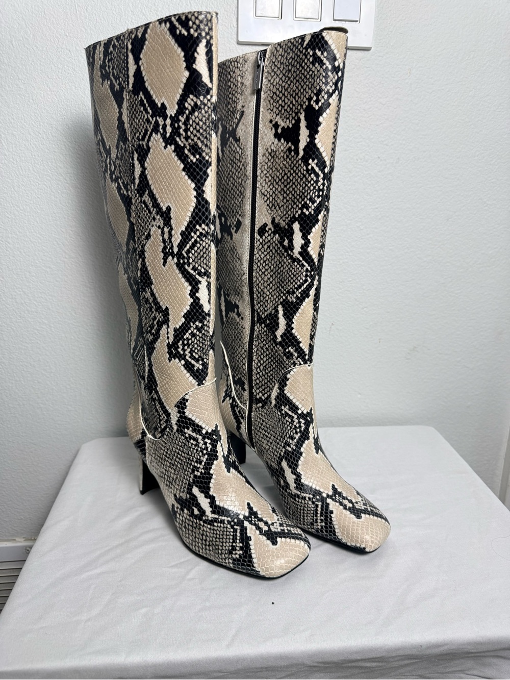 New Vince Camuto Beige and Black Snake-Print Knee Boots